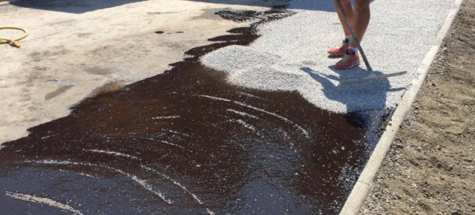 Enduit avec émulsion de bitume